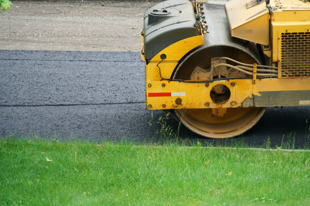 Best Interlocking Driveway Pavers  in Southgate, FL